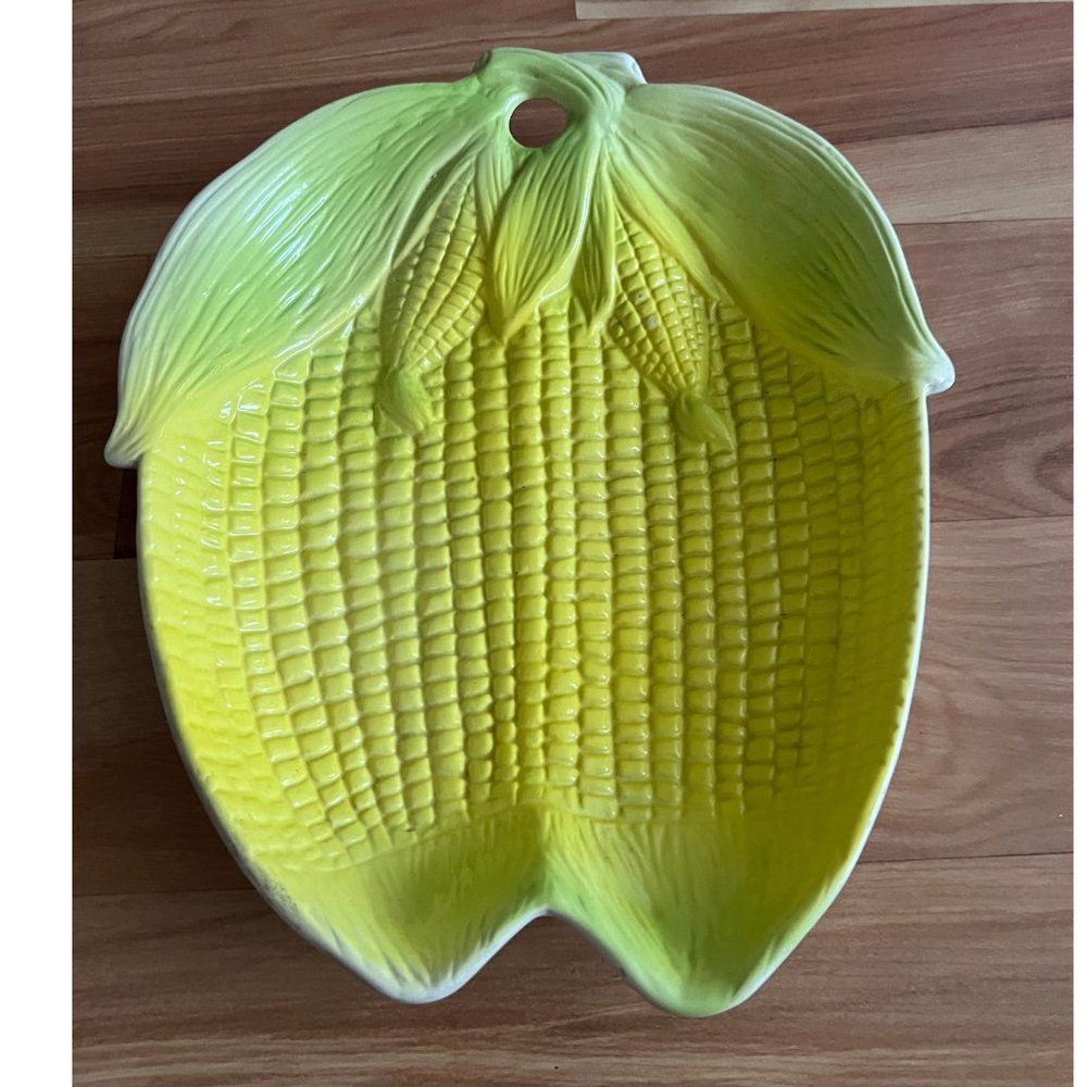 SUR La Table Corn Serving Dish Ceramic Beautiful Used Condition Lifelike Yellow